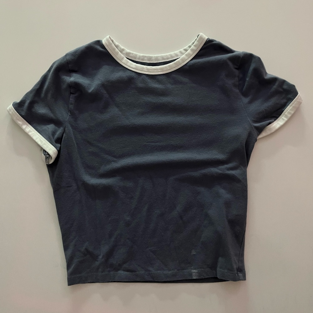 Hollister Baby Tee